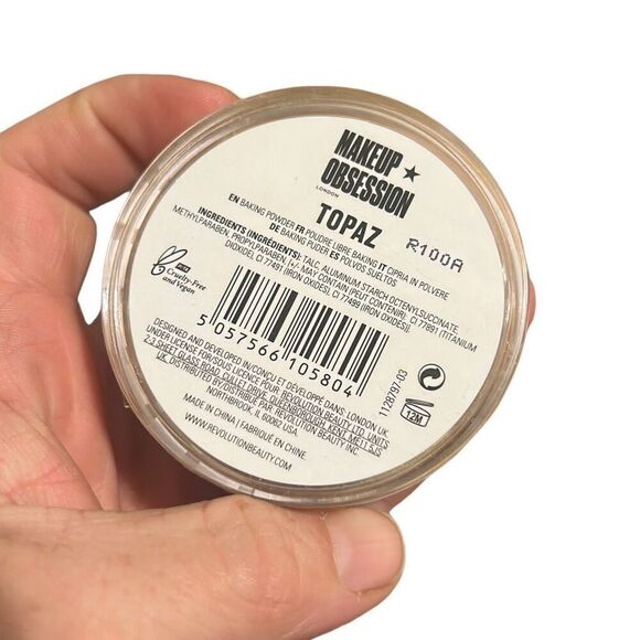 Revolution Beauty Makeup Obsession Pure Bake Baking Powder, Topaz new sealed - Picture 2 of 3